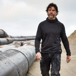 Ariat® Men's Rebar Gridwork Black Balaclava Baselayer Top 10037674 -Western Edge Men Sales Store 10037674 lifestyle