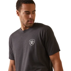 Ariat® Men's Tonal Camo Flag Charcoal Heather T-Shirt 10044779 8 Ariat® Men's Tonal Camo Flag Charcoal Heather T-Shirt 10044779 -Western Edge Men Sales Store 10044779b